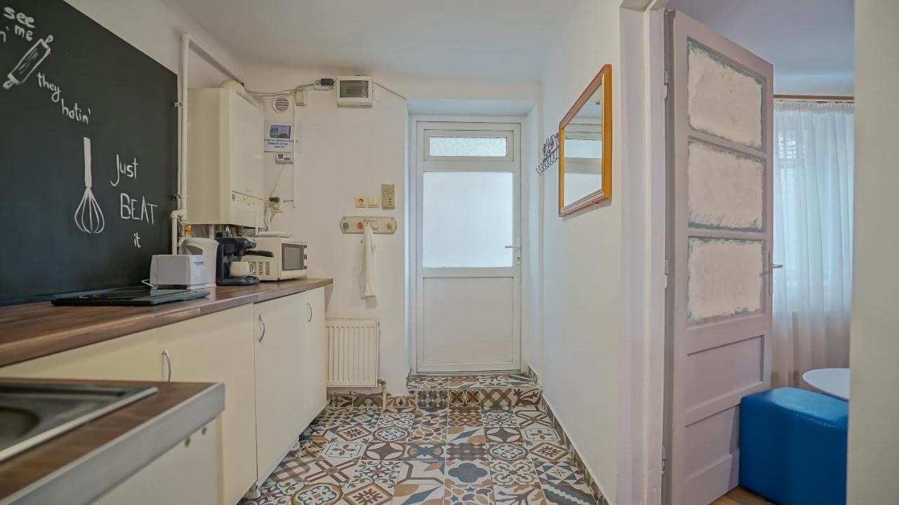 Old Town City Center Apartments Brasov Luaran gambar