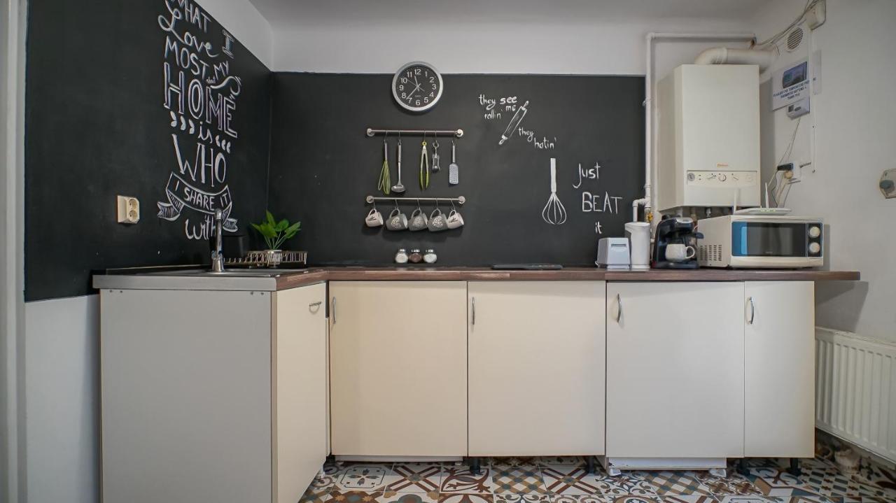 Old Town City Center Apartments Brasov Luaran gambar