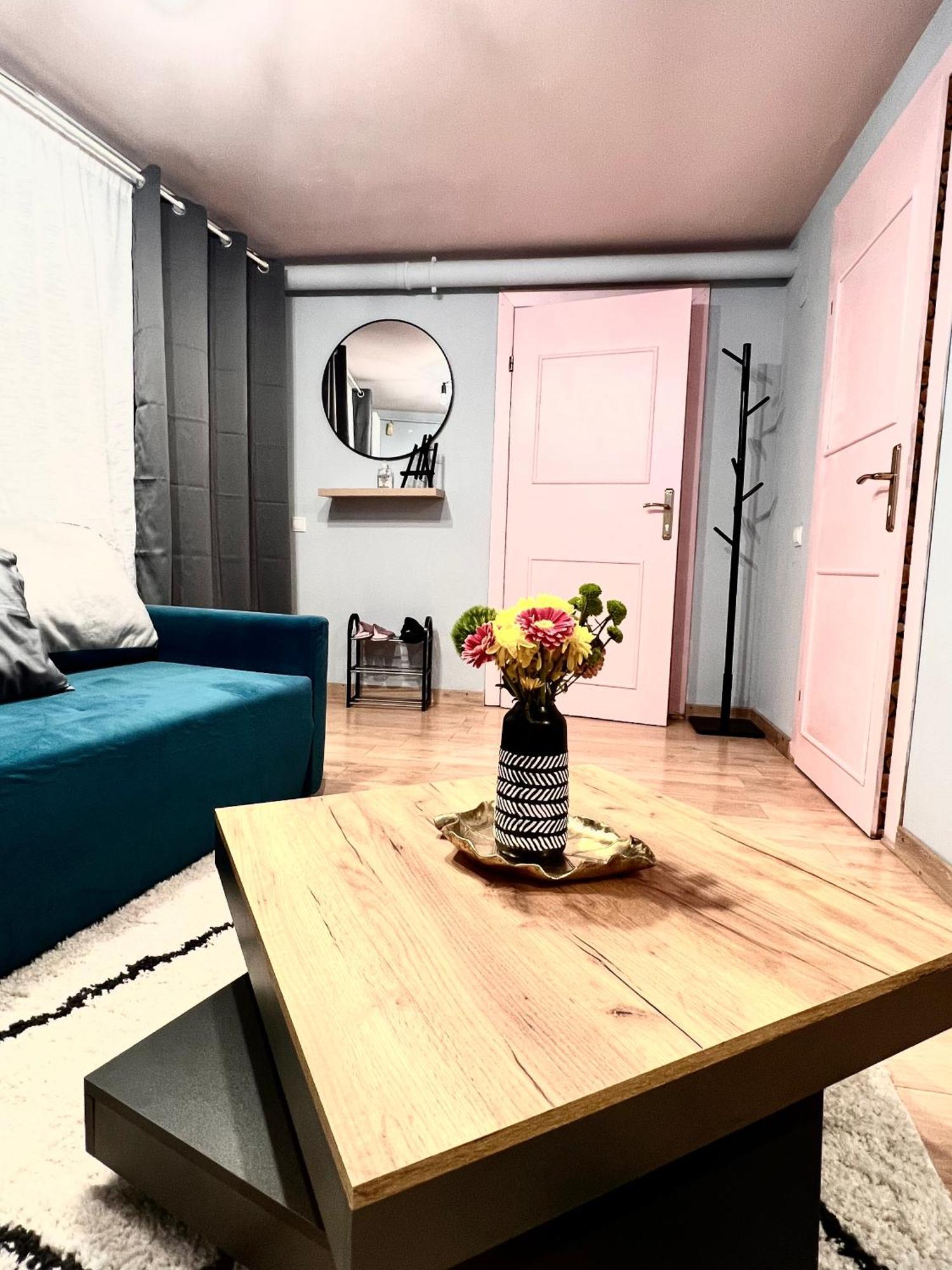 Old Town City Center Apartments Brasov Luaran gambar