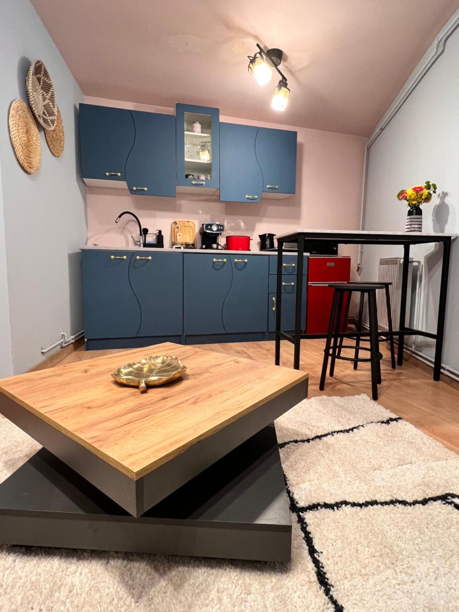 Old Town City Center Apartments Brasov Luaran gambar